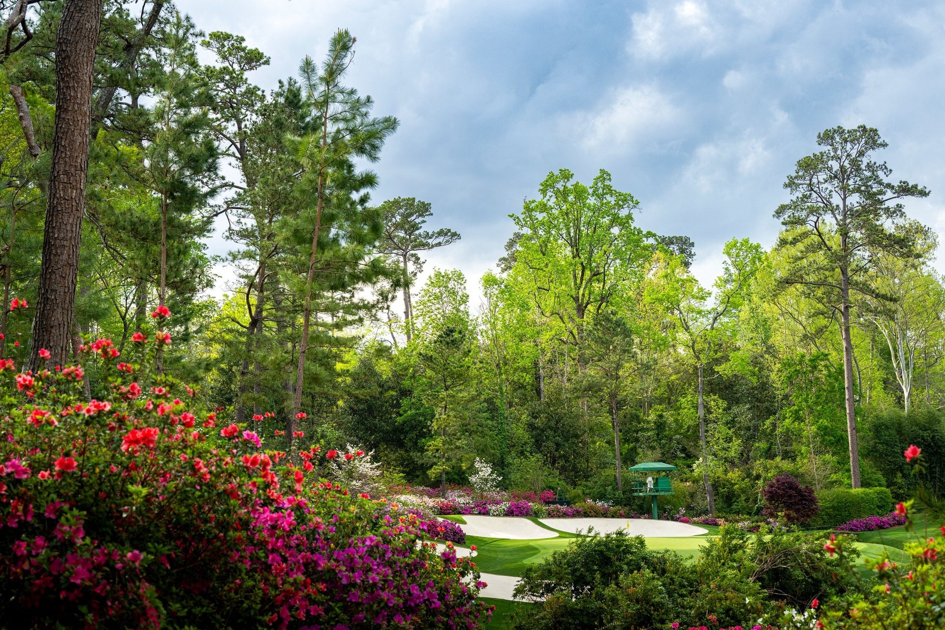 653711222_1374775321345996_2193014176440510719_n 653711222_1374775321345996_2193014176440510719_n.jpg (1.26 MB)