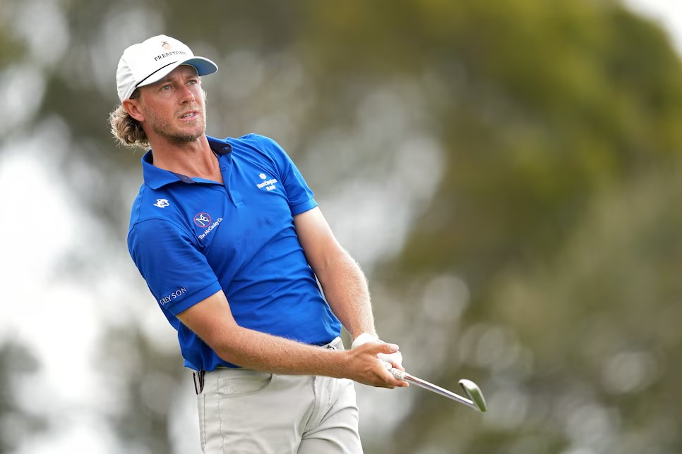 7bed6ea8f27a7c24256b.jpg (76 KB)