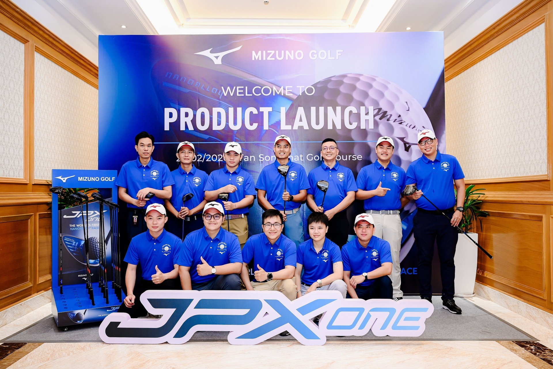 DSC_2012_(1).jpg (859 KB)