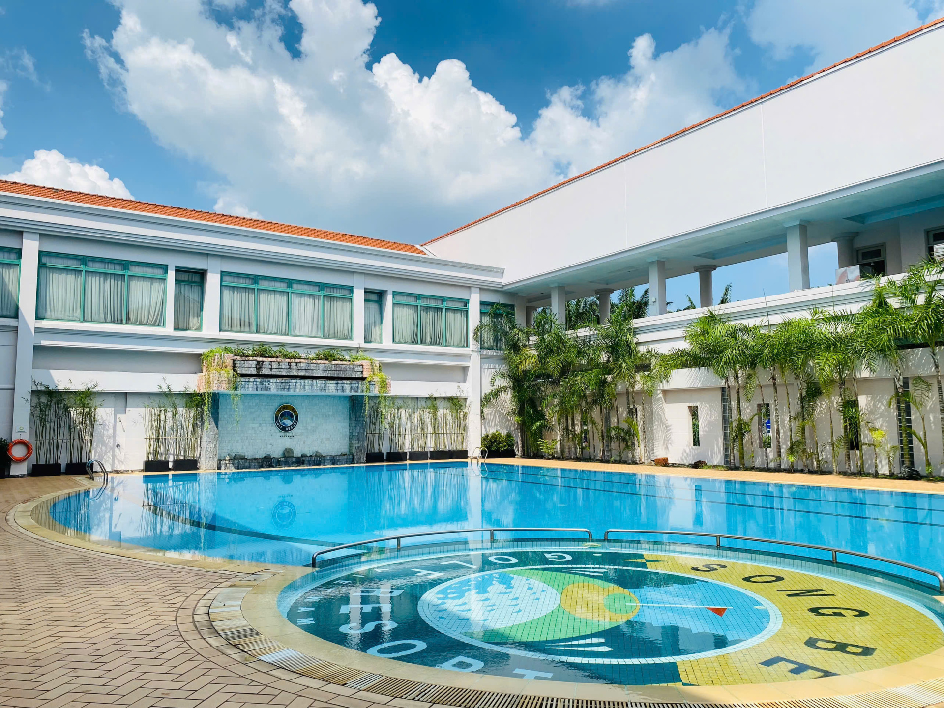 z7530279602721_215ca62311509018e91bb8a696b5e568.jpg (1.20 MB)