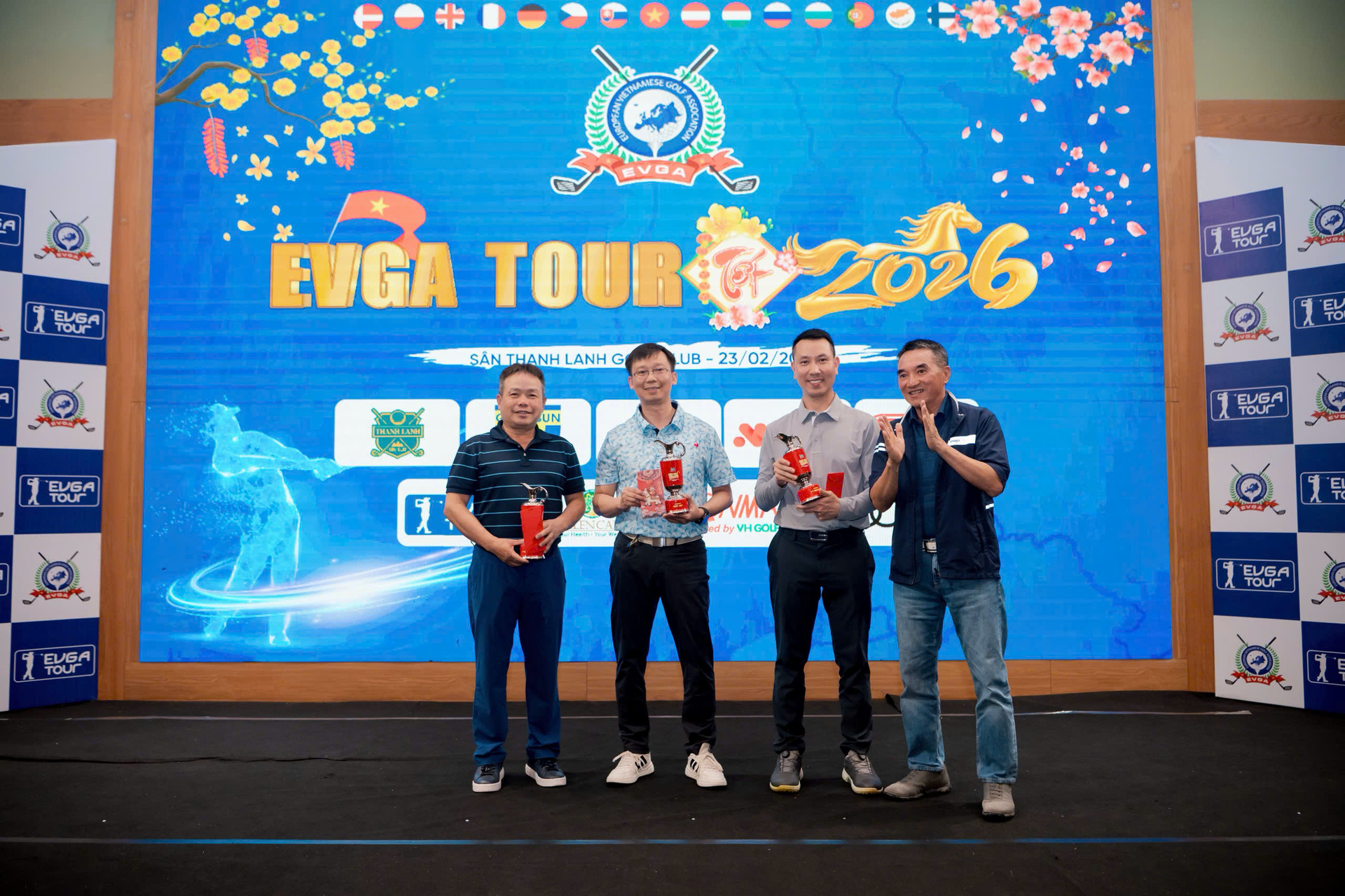 z7562034111018_ae2485f15e3ffe0042c7948e73c07ca1.jpg (971 KB)