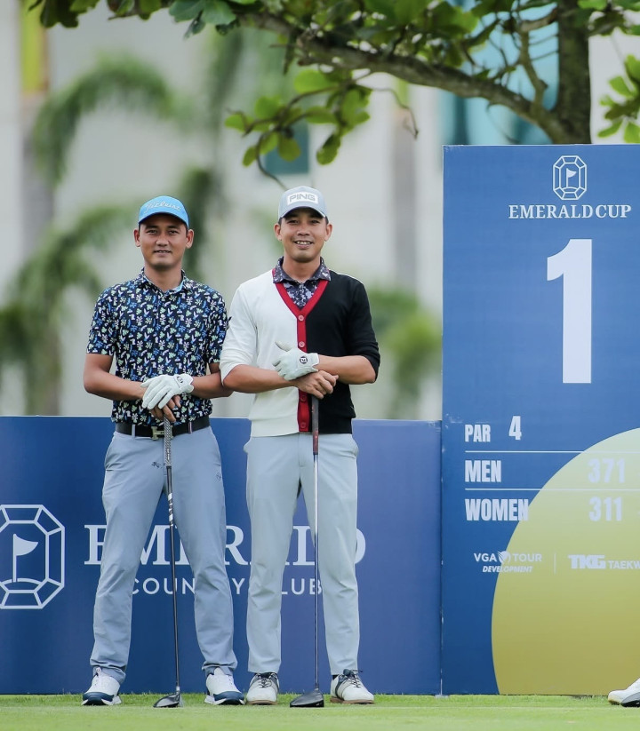 z7609846599748_804e63bf3ca7f1cb571f16f3dbd46476-1