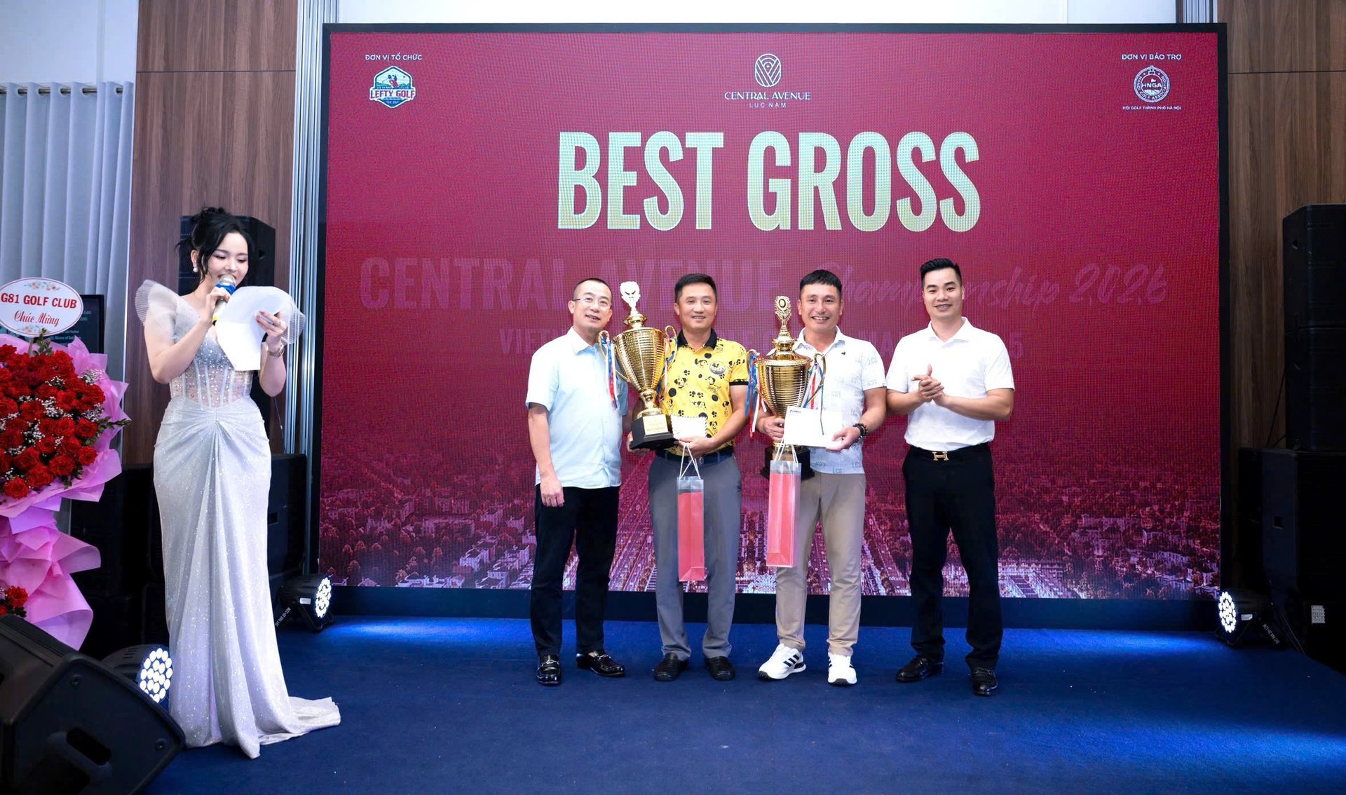 z7654001753407_569d9e6ea3bfe3ef5354114d144b977b.jpg (933 KB)