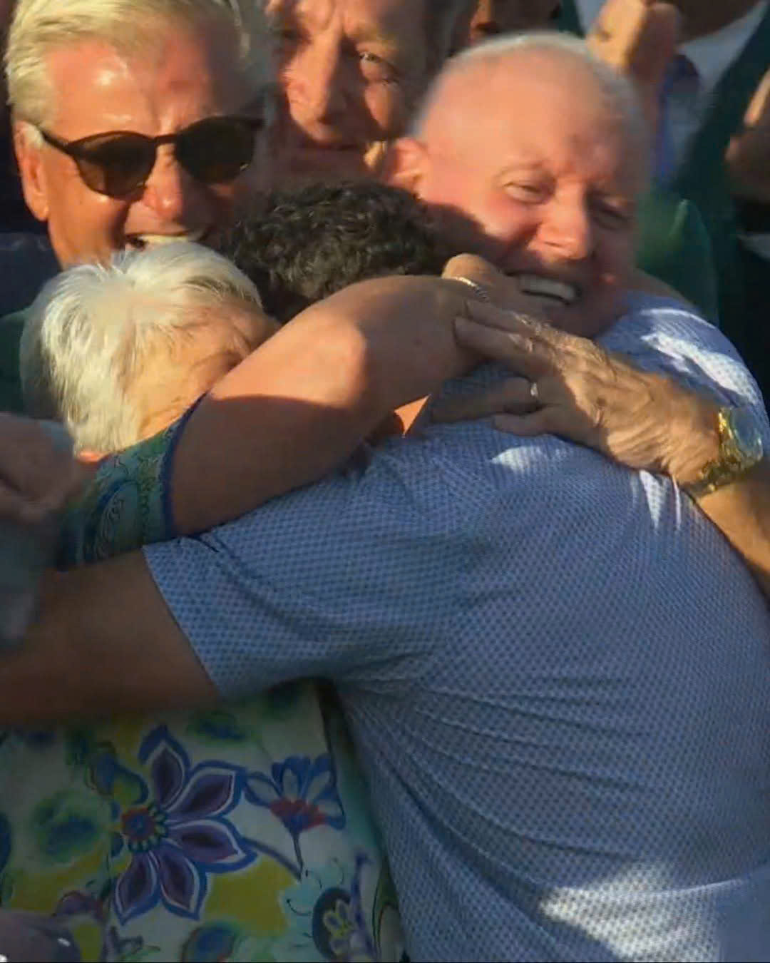 2746164799545236370 2746164799545236370.jpg (191 KB)