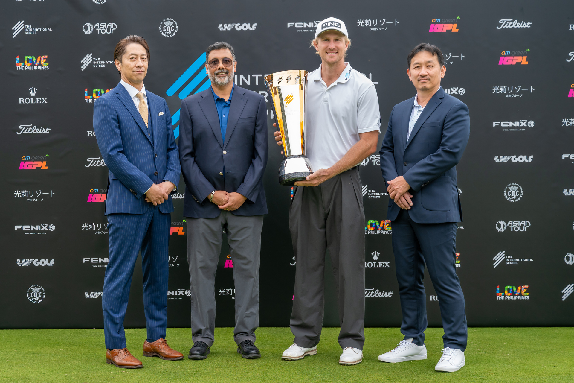 isj_260405_travis_smyth_pm_61 ISJ_260405_Travis_Smyth_PM_61.jpg (801 KB)