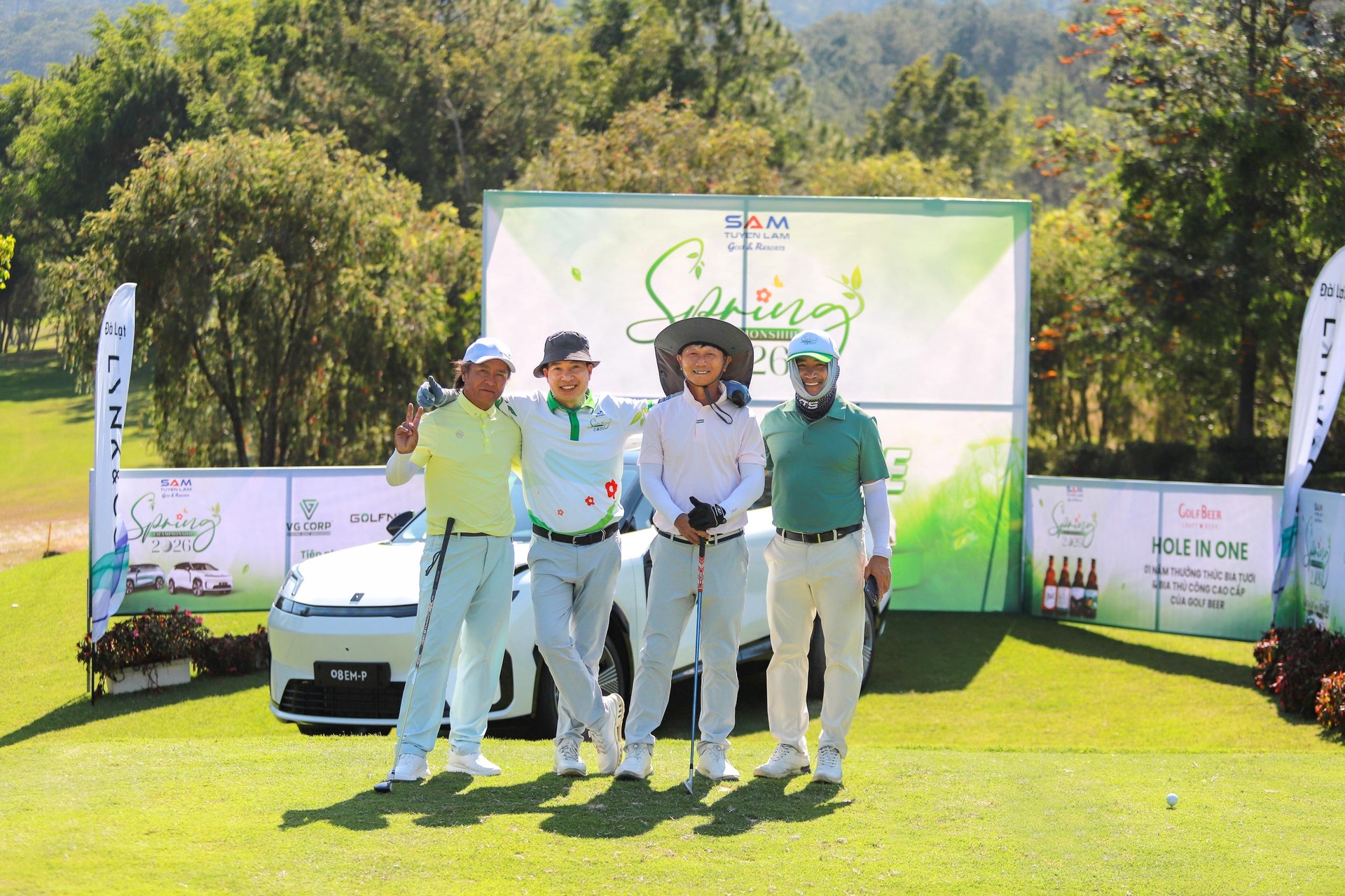 z7675885994533_2ba86ee434c90315dedf1d40787a0a5c.jpg (818 KB)