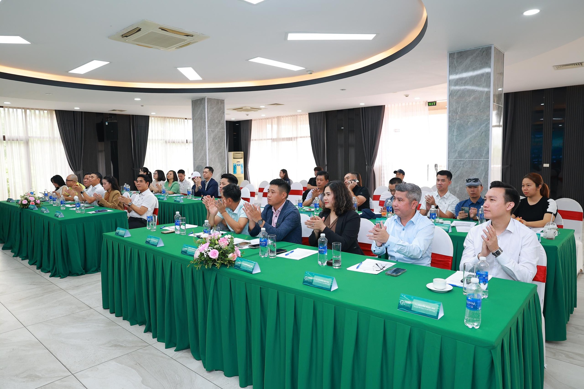 z7687325587311_b0ca0a7925ba8a24e2c7619731aa80df.jpg (623 KB)