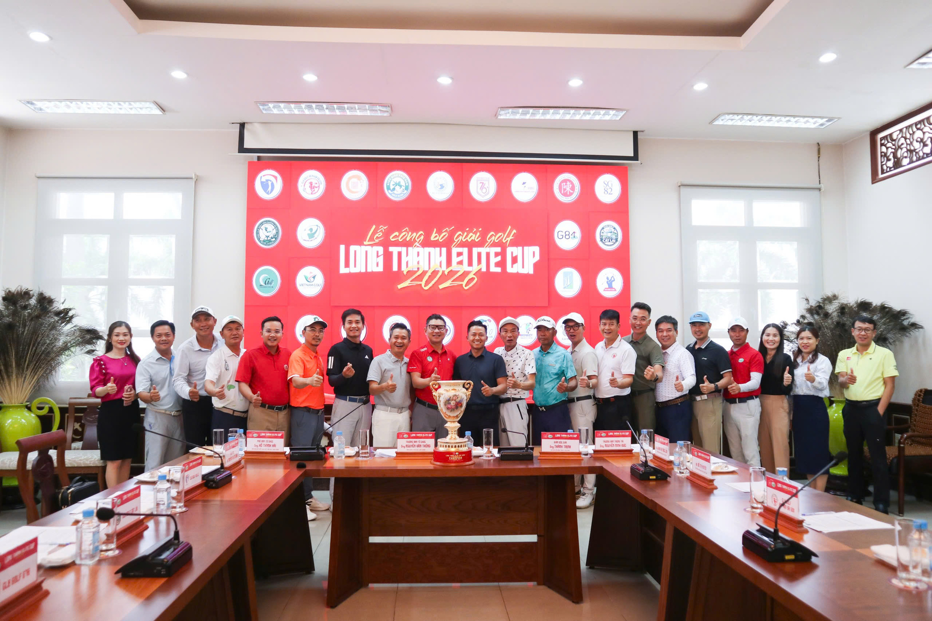 z7703913923142_b0809bf5968e2651eb8028eab9623306 z7703913923142_b0809bf5968e2651eb8028eab9623306.jpg (792 KB)