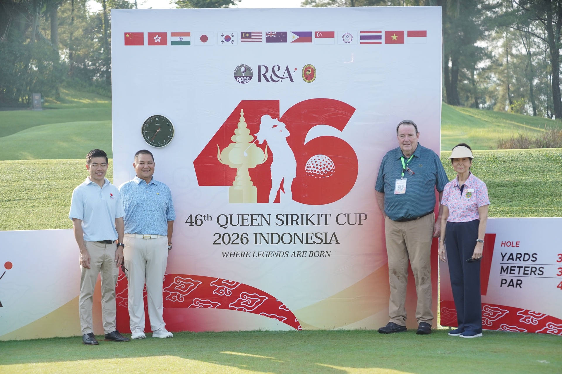 Nick_Bones_Floro_Philip_Hassall_and_Rae-Vadee_Suwan_at_Queen_Sirikit_Cup~.jpg (679 KB)